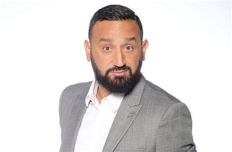 comment joindre cyril hanouna